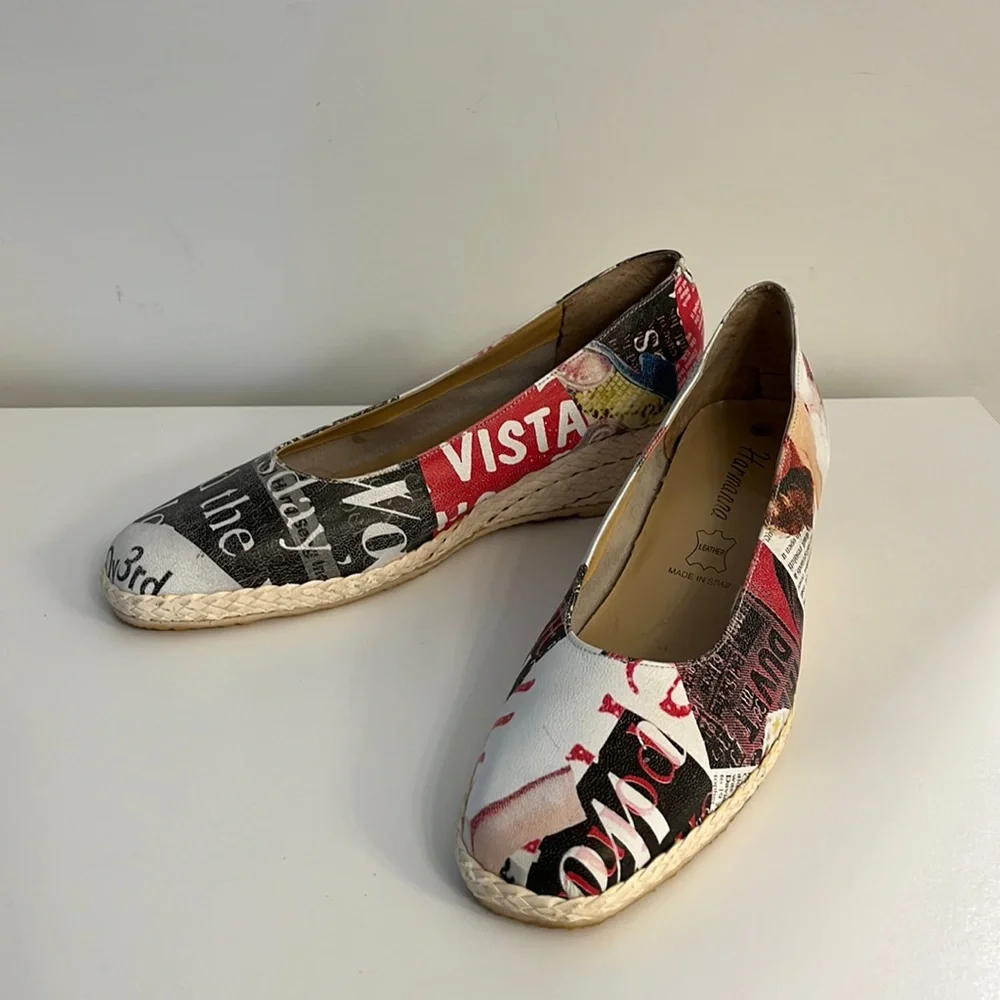 HARMANNA Slip-On Wedges